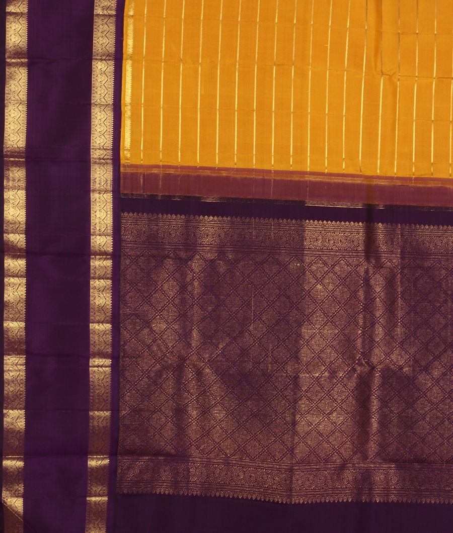 Yellow Handwoven Kanjivaram Silk Saree T3296174