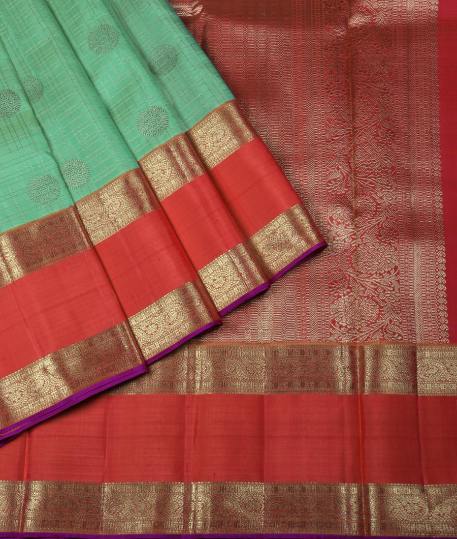 Light Green Handwoven Kanjivaram Silk Saree T3144742