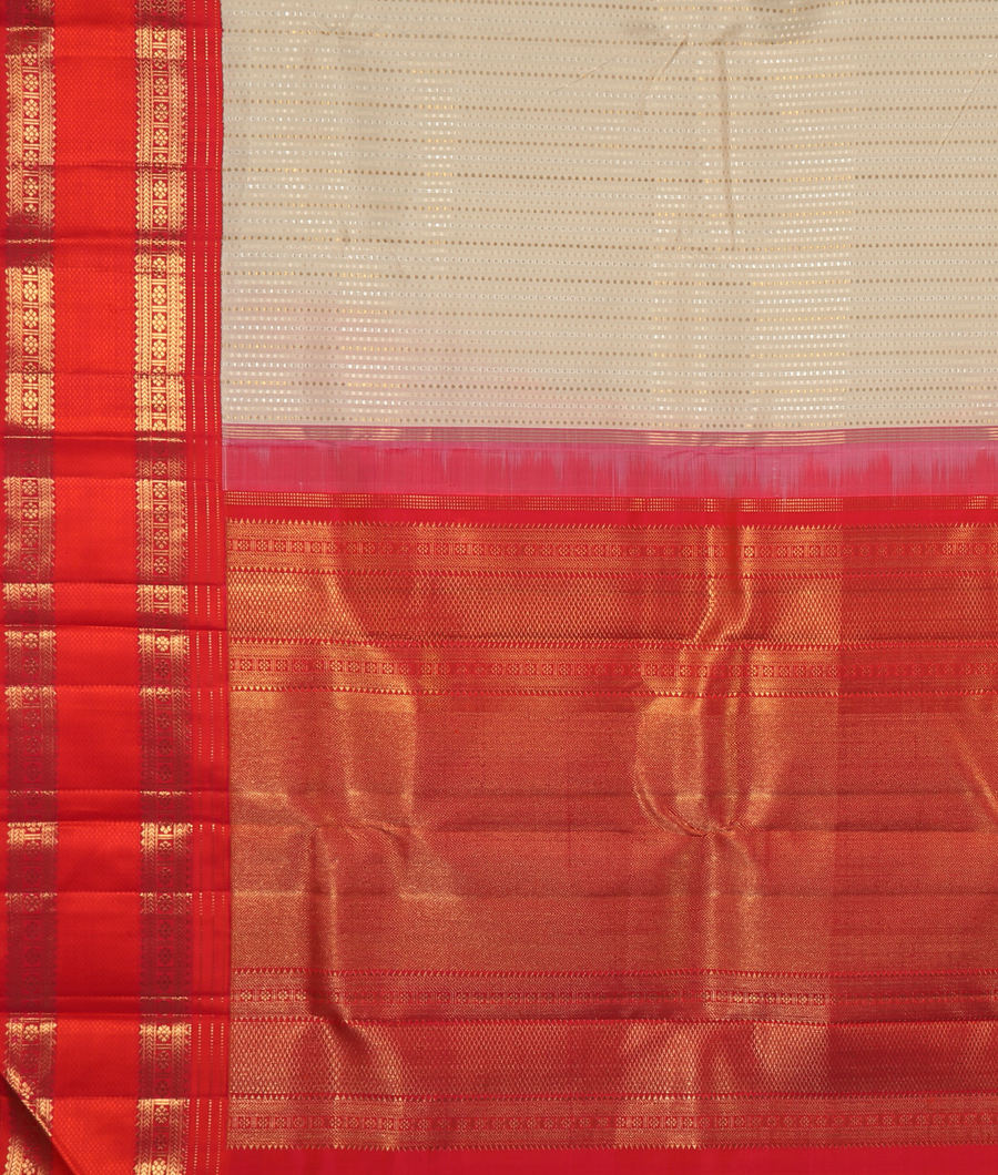 White Handwoven Kanjivaram Silk Saree T2608434