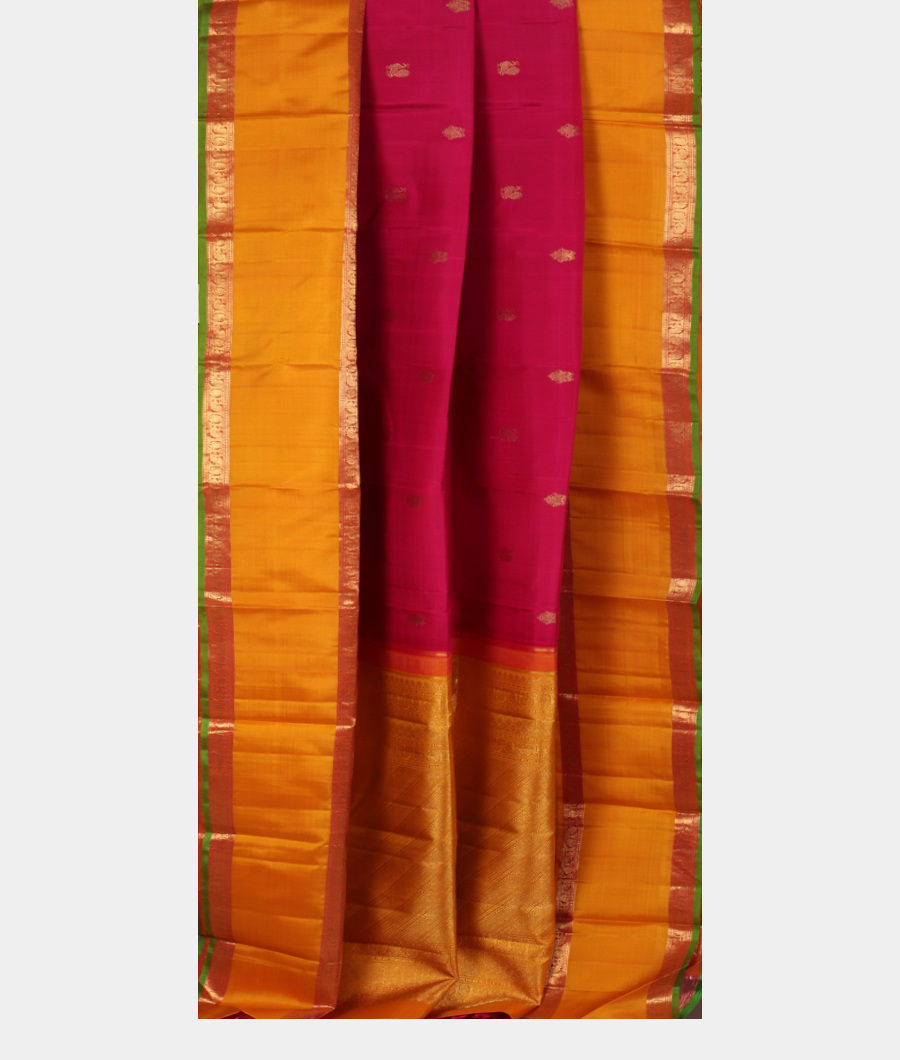 Magenta Handwoven Kanjivaram Silk Saree T3244082