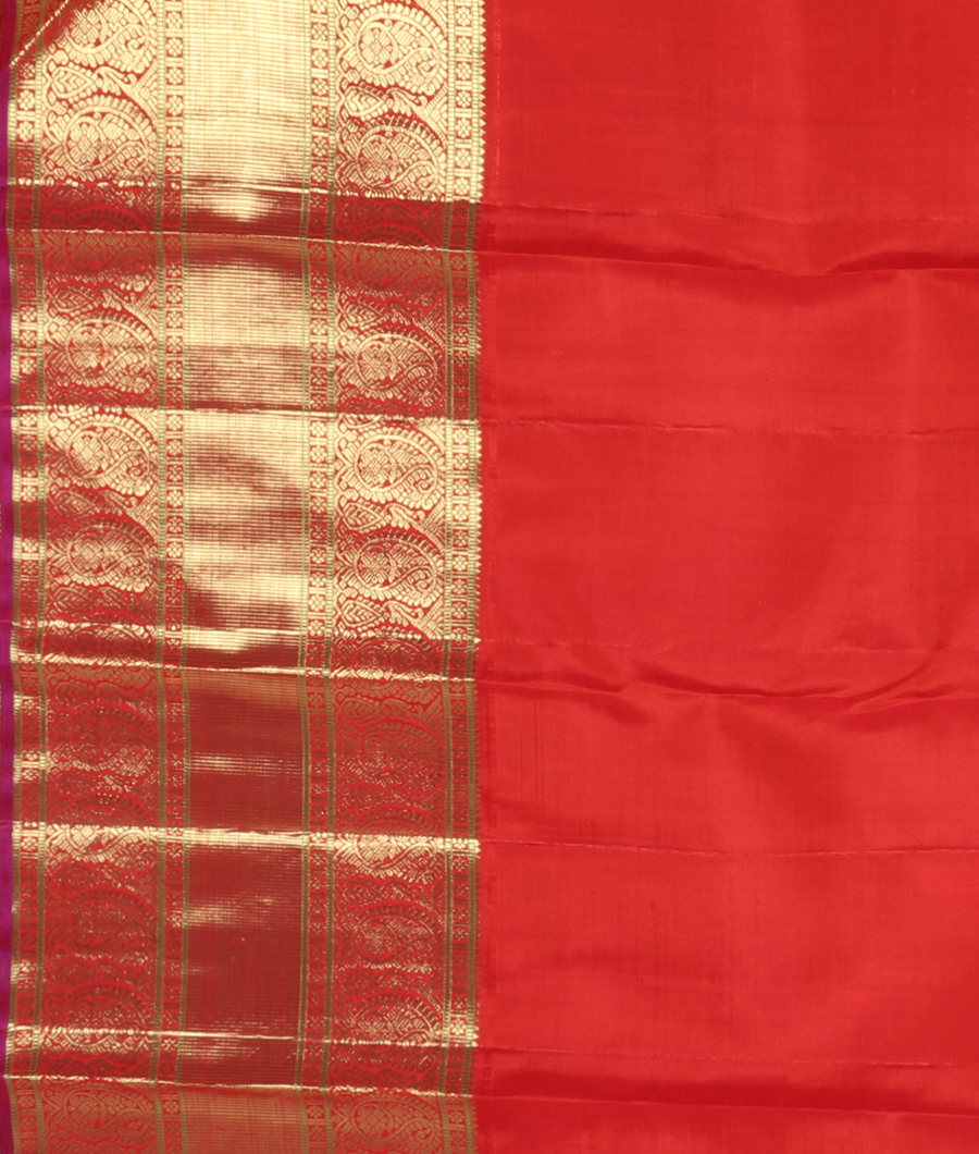 Green Handwoven Kanjivaram Silk Saree T2682173