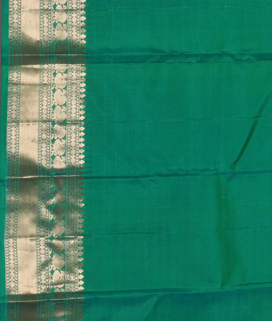 Green Soft Silk Saree T3337893