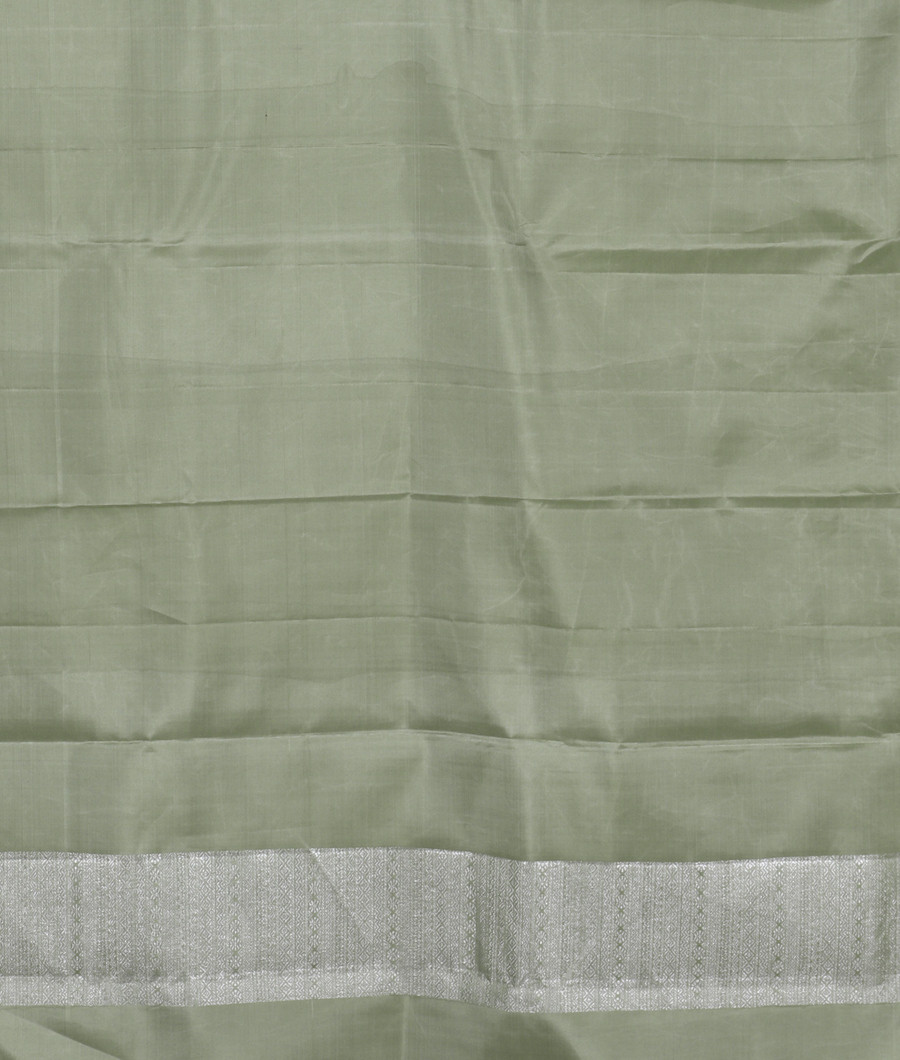 Green Handwoven Kanjivaram Silk Saree T3308683