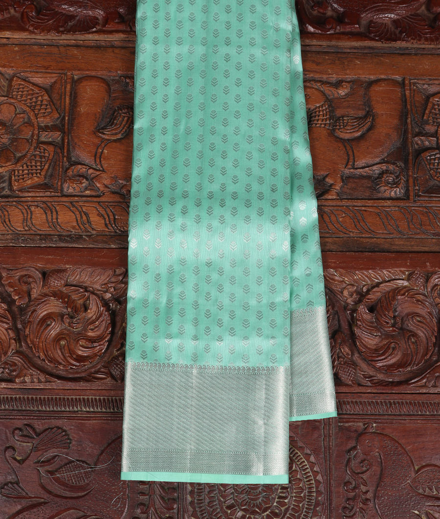 Light Green Handwoven Kanjivaram Silk Saree T340652-image