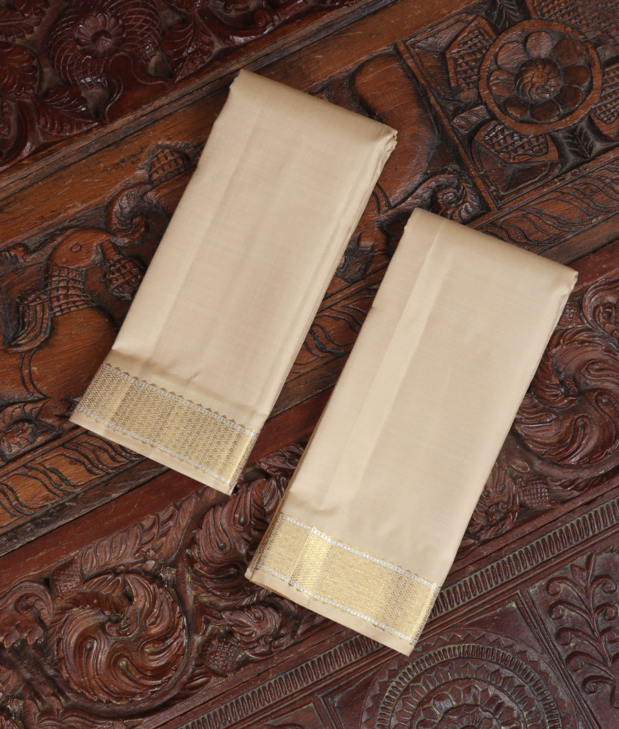 Beige Handwoven Kanjivaram Silk Dhoti and Vastharam T321496-image