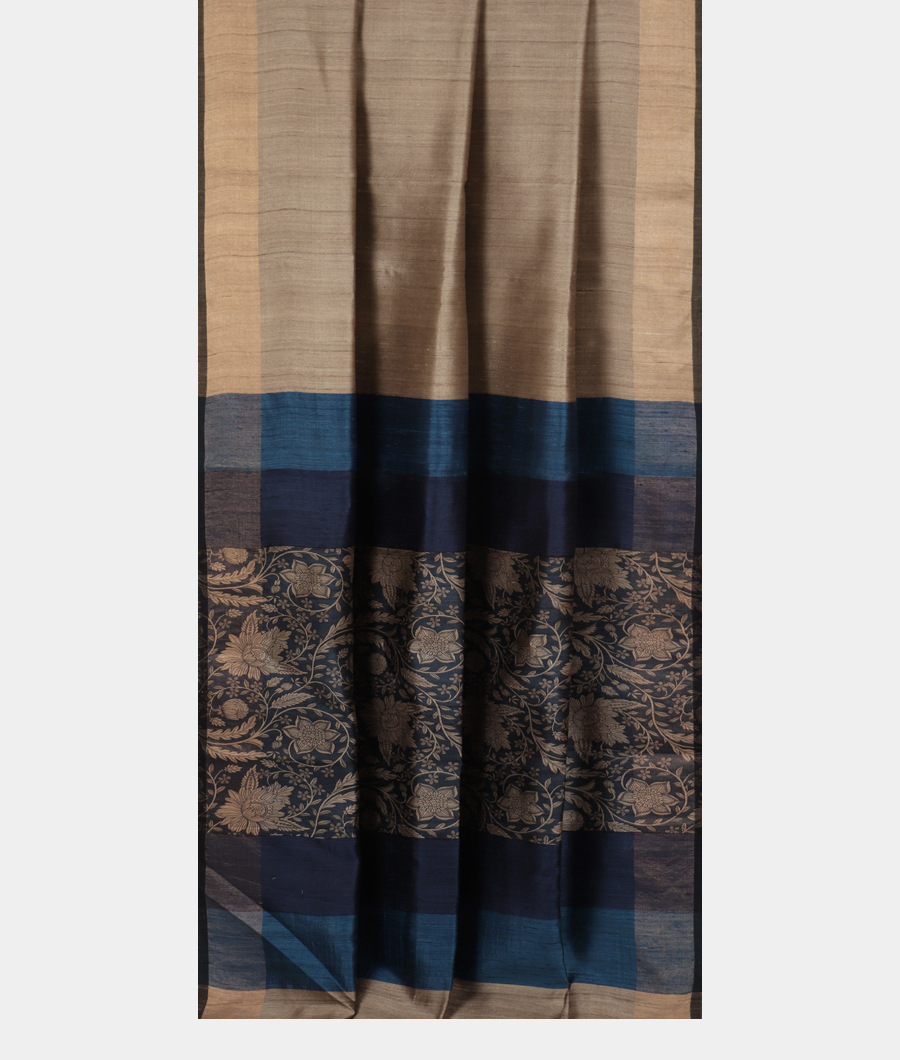 Grey Handwoven Tussar Saree T3396122