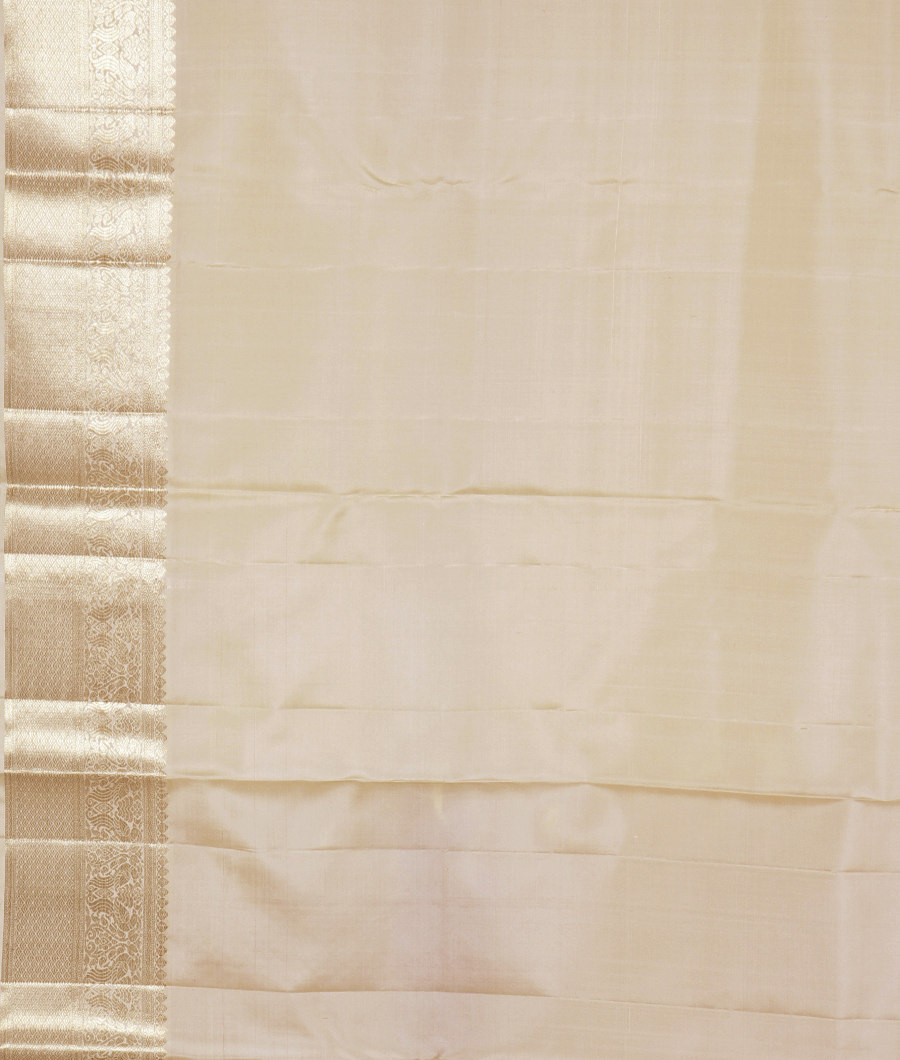 Off-White Handwoven Kanjivaram Silk Saree T3043103