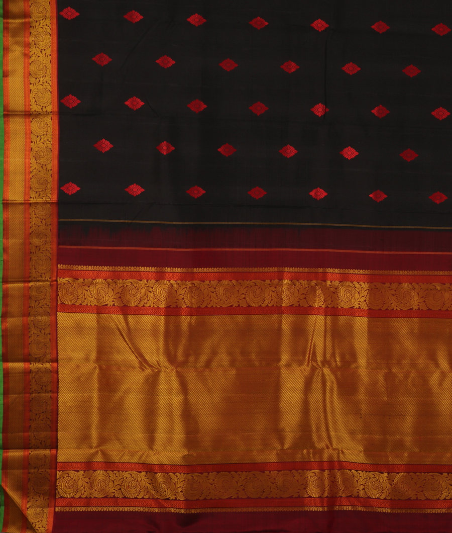Black Handwoven Kanjivaram Silk Saree T1593094