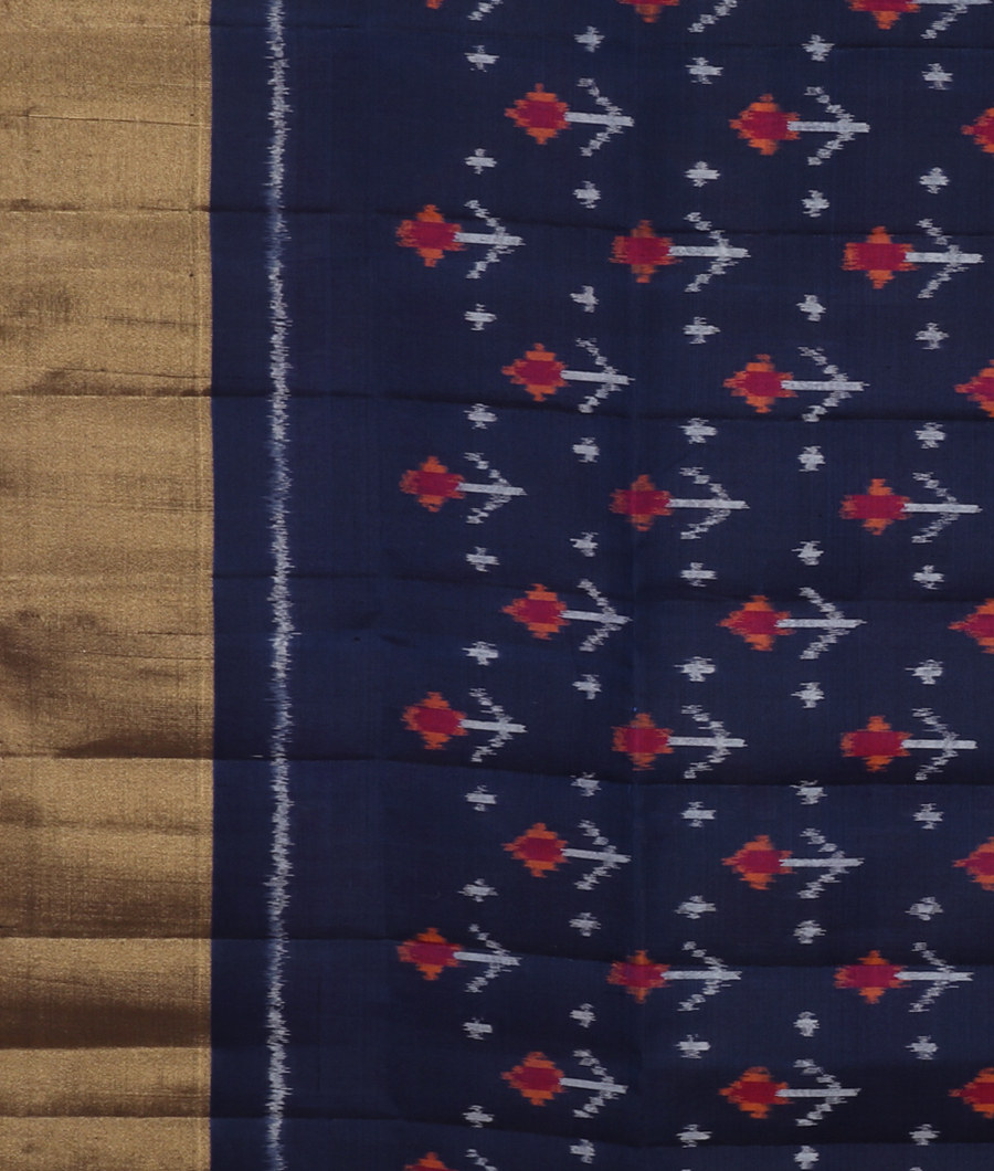 Magenta Woven Raw Silk Saree T3403153