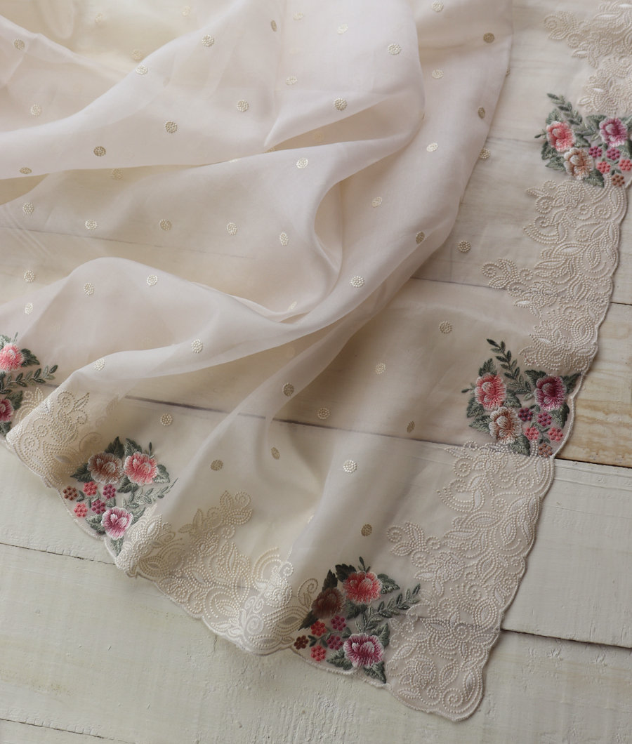 Off-White Kora Organza Embroidery Saree T3440852