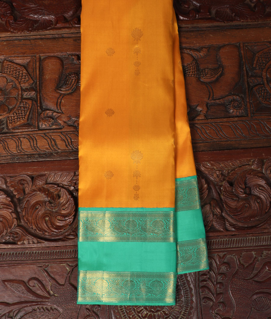 Yellow Handwoven Kanjivaram Silk Saree T340117-image