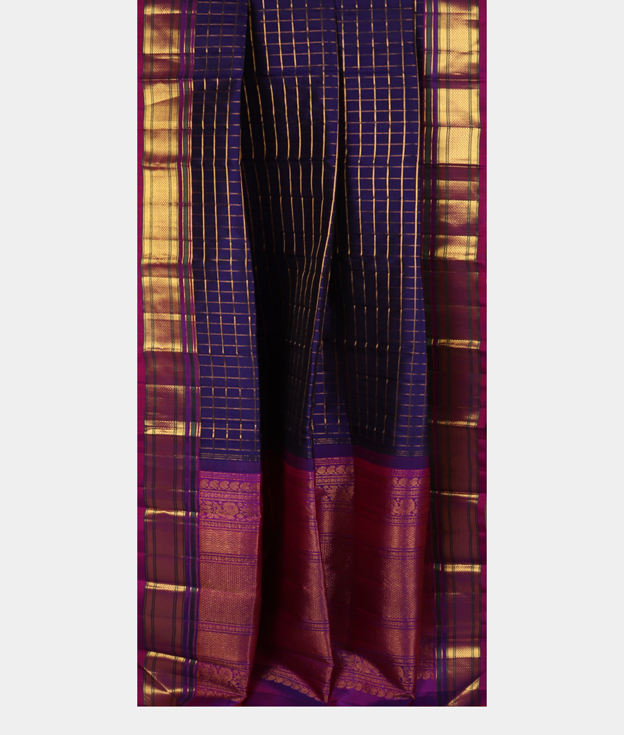 Purple Handwoven Kanjivaram Silk Saree T3254092