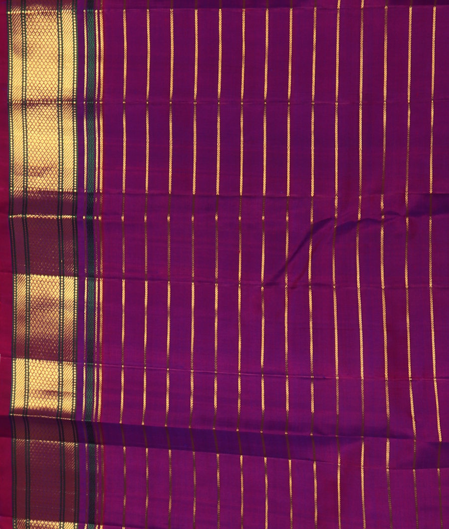 Purple Handwoven Kanjivaram Silk Saree T3254093