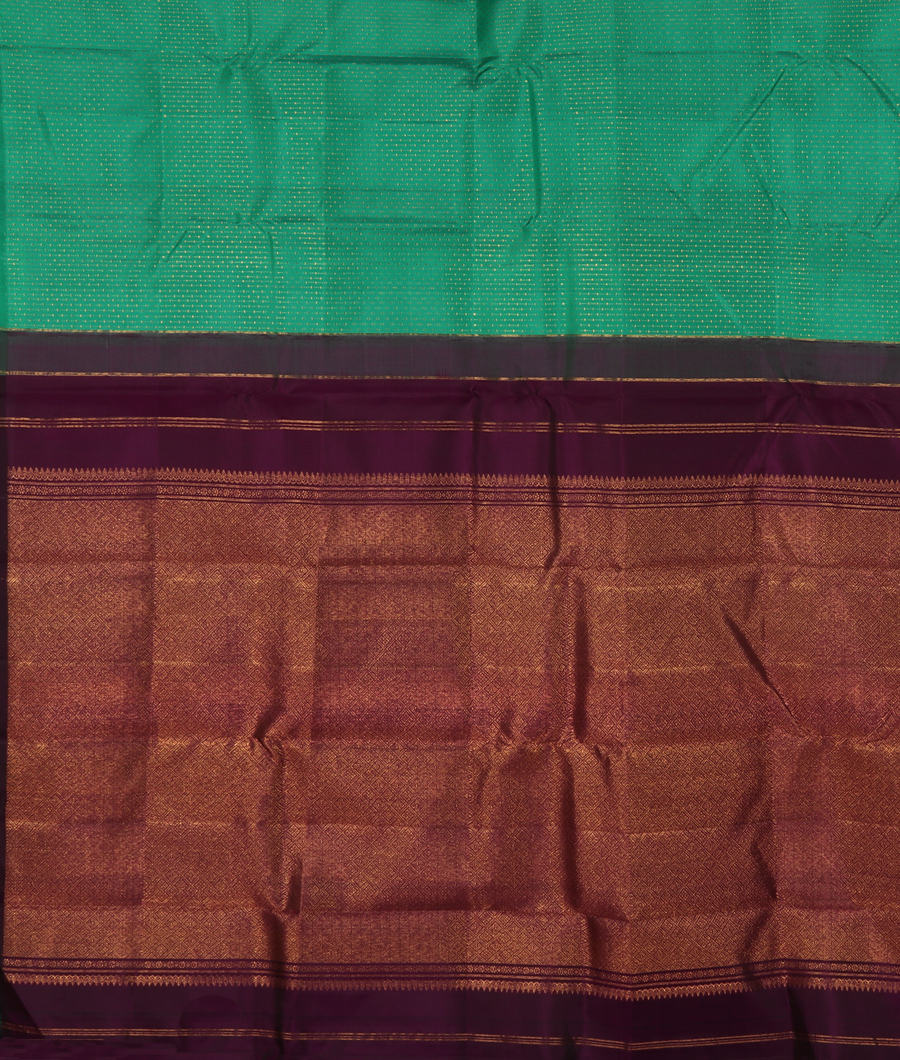 Green Handwoven Kanjivaram Silk Saree T3476164