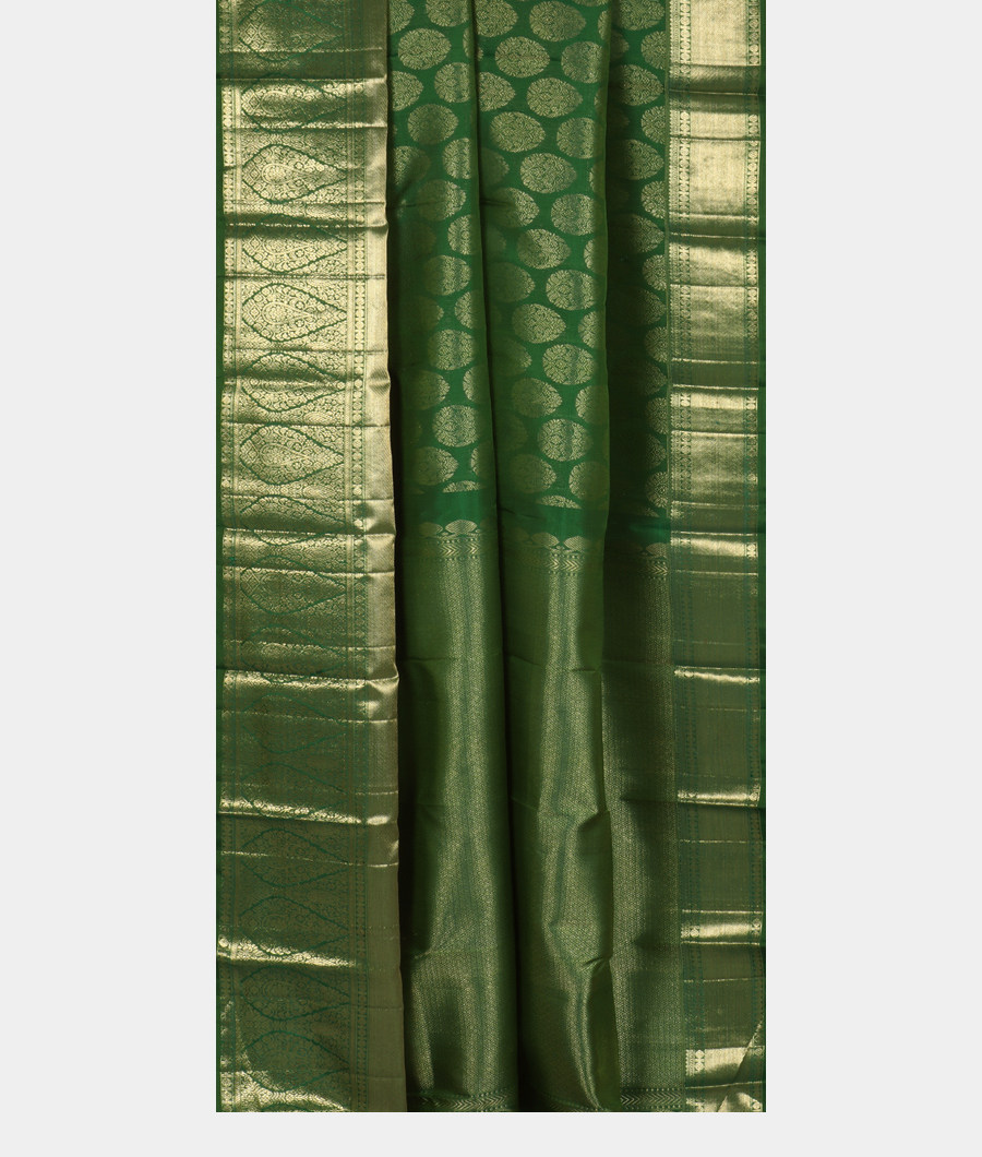 Green Handwoven Kanjivaram Silk Saree T1631292