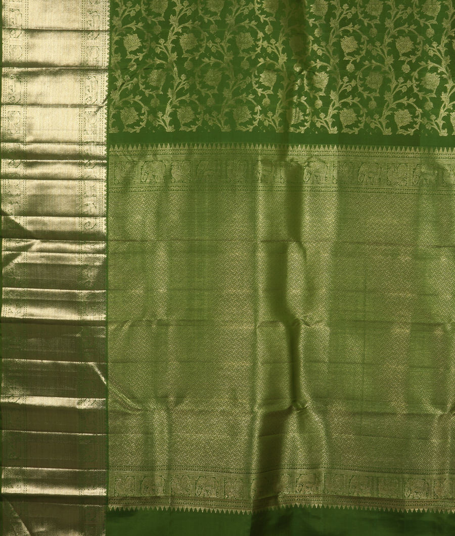 Green Handwoven Kanjivaram Silk Saree T1631384