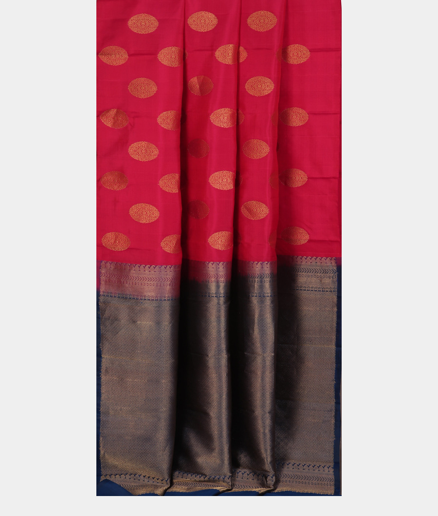 Magenta Handwoven Kanjivaram Silk Saree T3308882