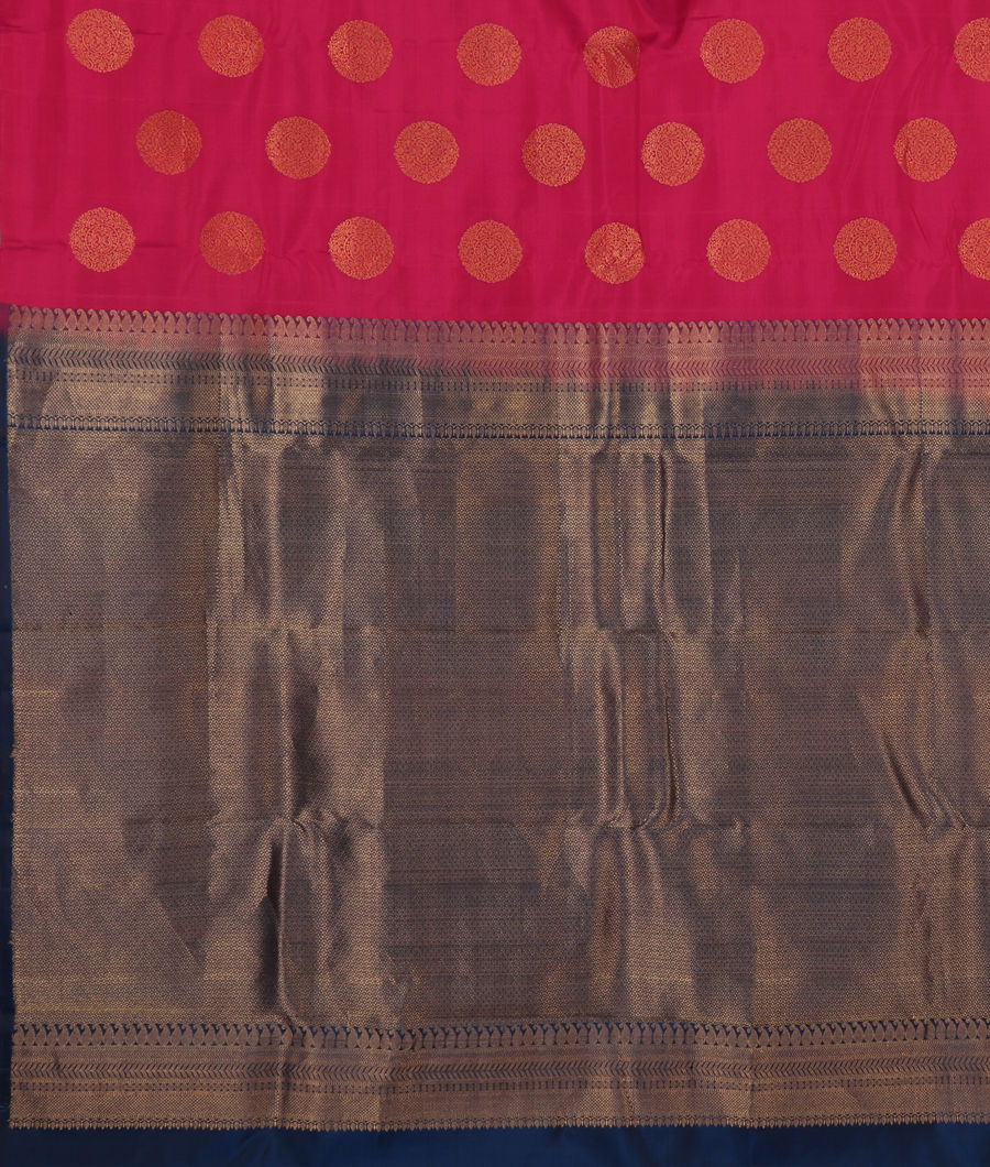 Magenta Handwoven Kanjivaram Silk Saree T3308884