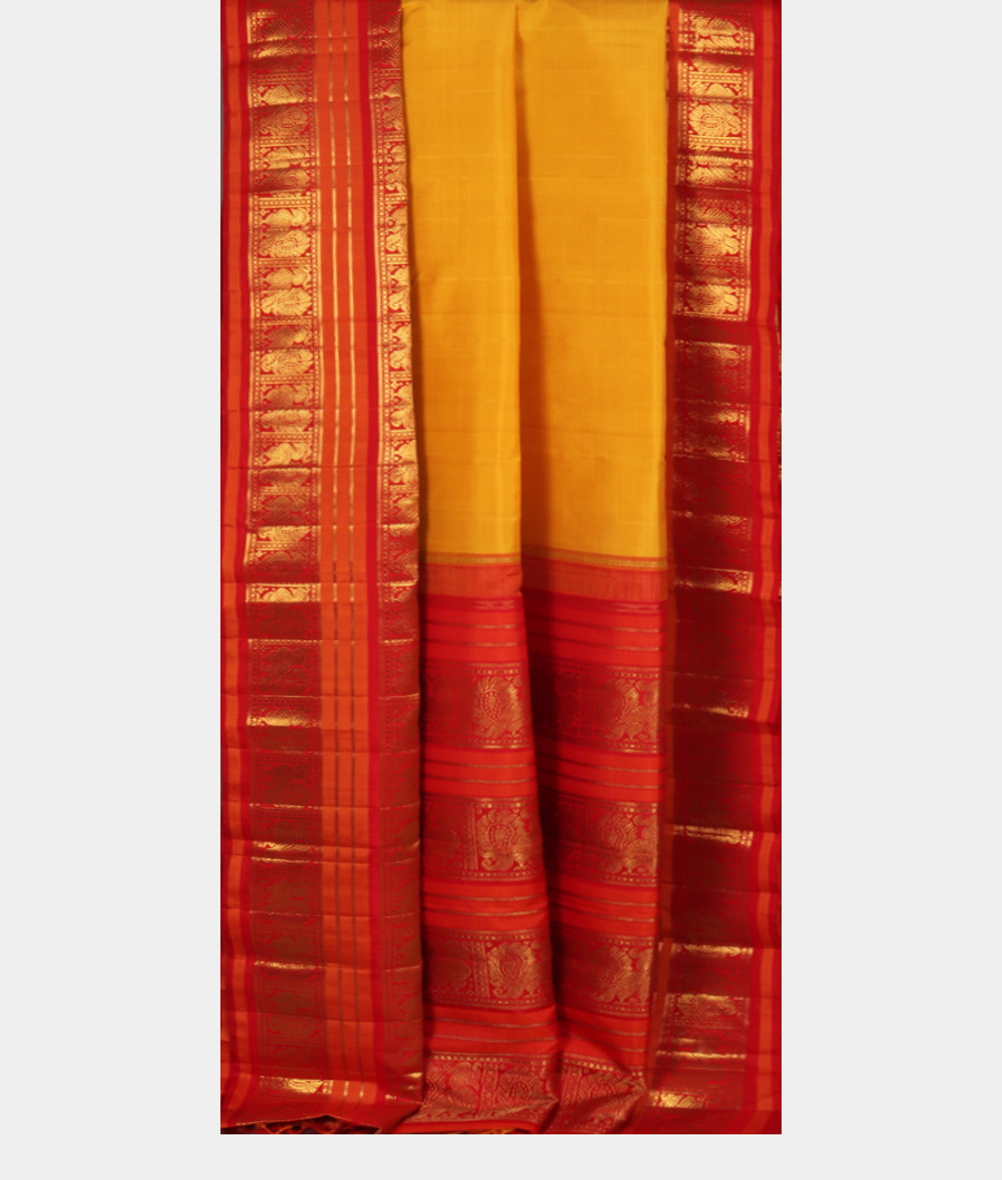 Mustard Yellow Handwoven Kanjivaram Silk Saree T1668822