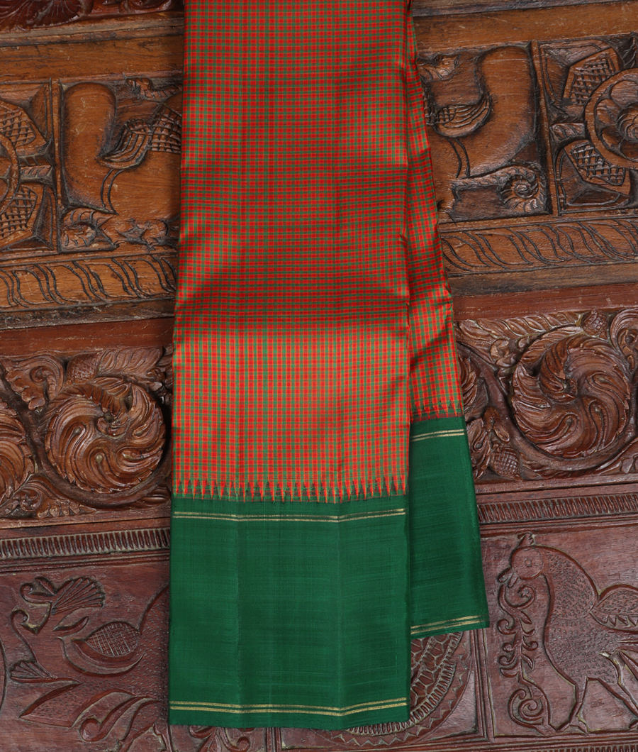 Red and Green Handwoven Kanjivaram Silk Saree T325694-image