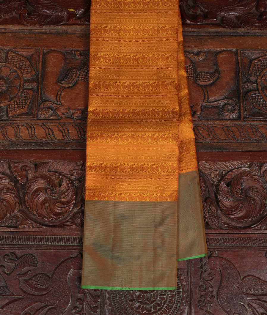 Yellow Handwoven Kanjivaram Silk Saree T291242-image