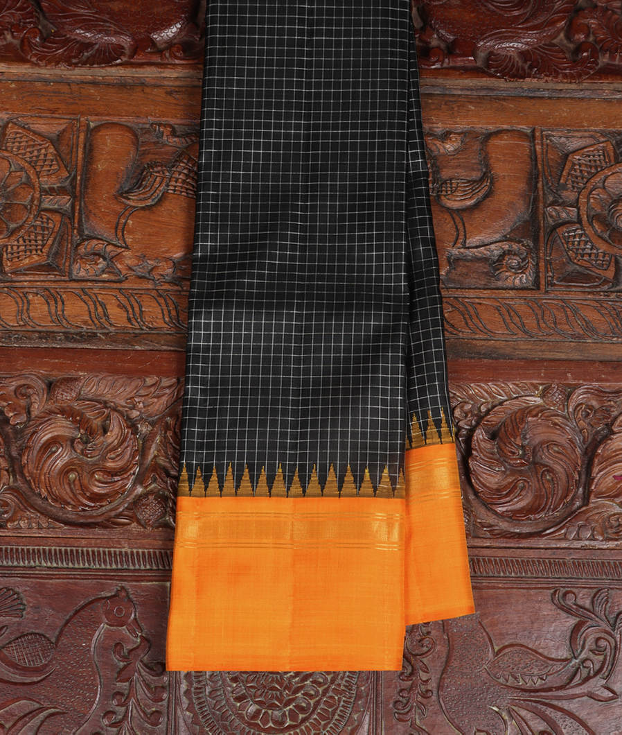 Black Handwoven Kanjivaram Silk Saree T350606-image