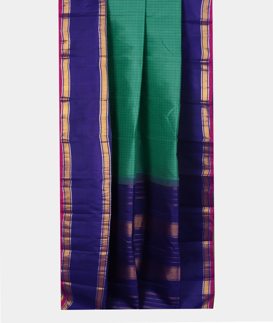 Green Handwoven Kanjivaram Silk Saree T3139652