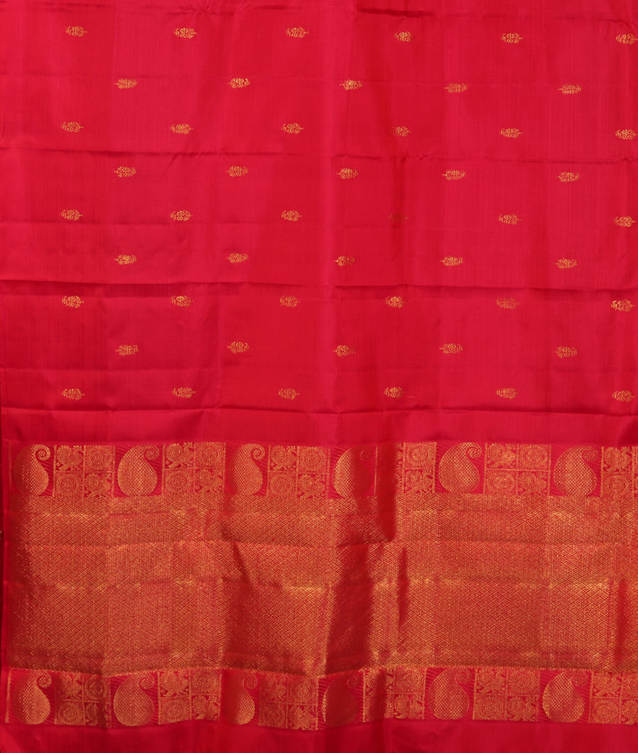 Magenta Handwoven Kanjivaram Silk Dupatta T3501673