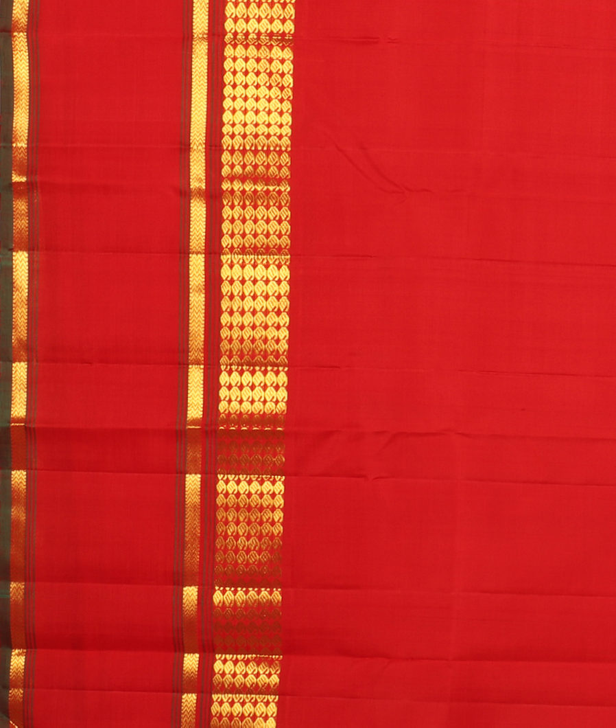Cream Handwoven Kanjivaram Silk Saree T3506033