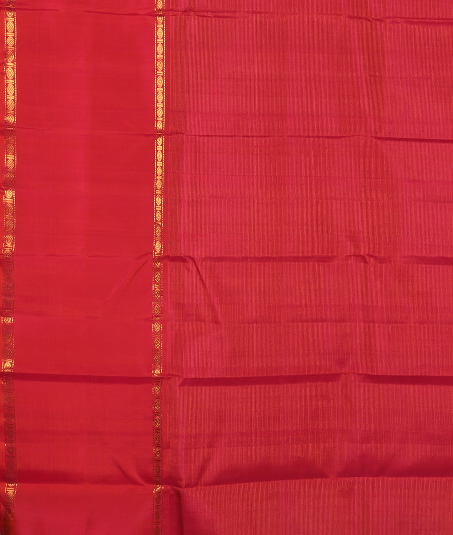 Green Handwoven Kanjivaram Silk Saree T3508873