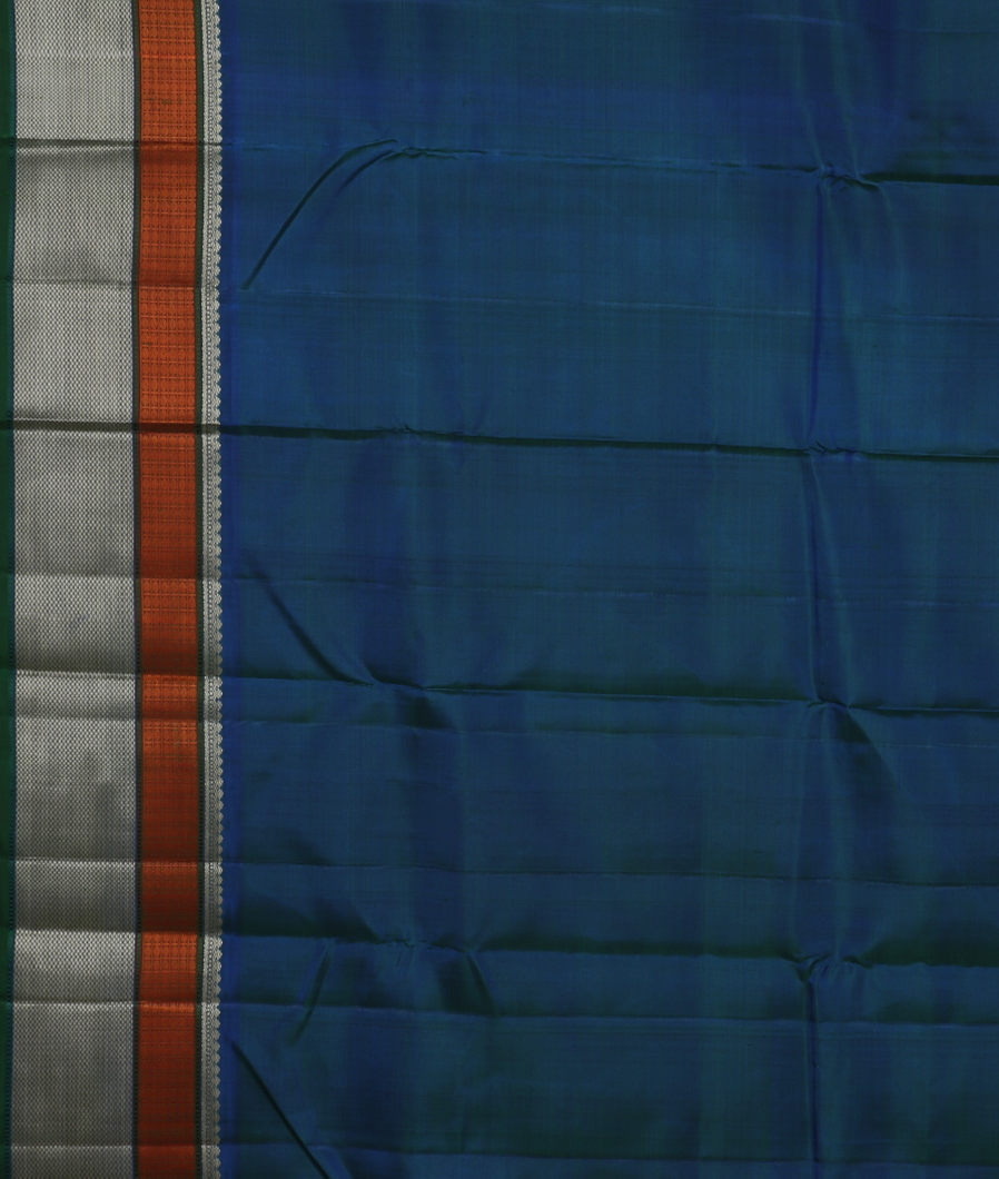 Magenta Handwoven Kanjivaram Silk Saree T3203053