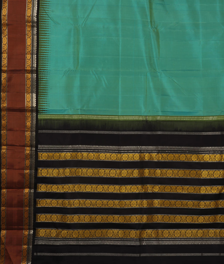 Green Handwoven Kanjivaram Silk Saree T3536124