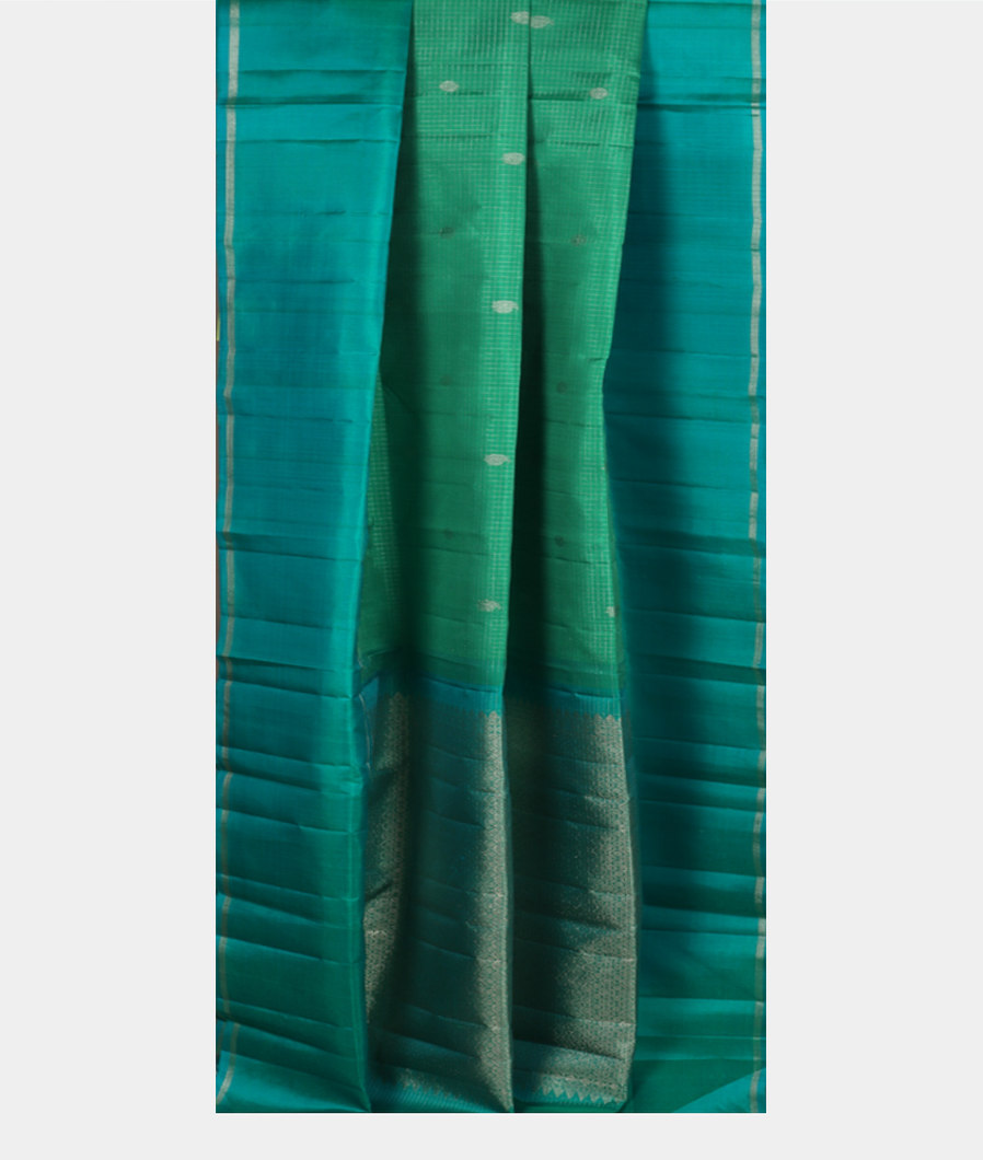Green Handwoven Kanjivaram Silk Saree T3524562