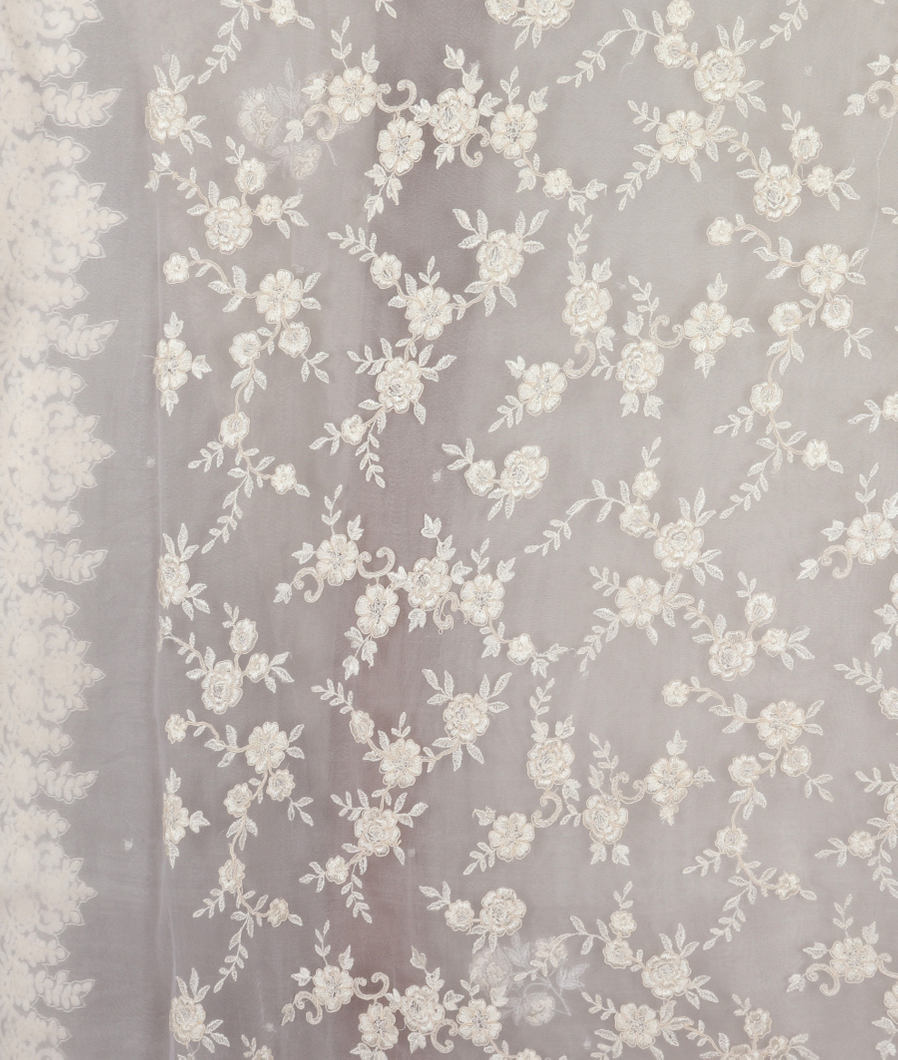 Off-White Kora Organza Embroidery Saree T3466623