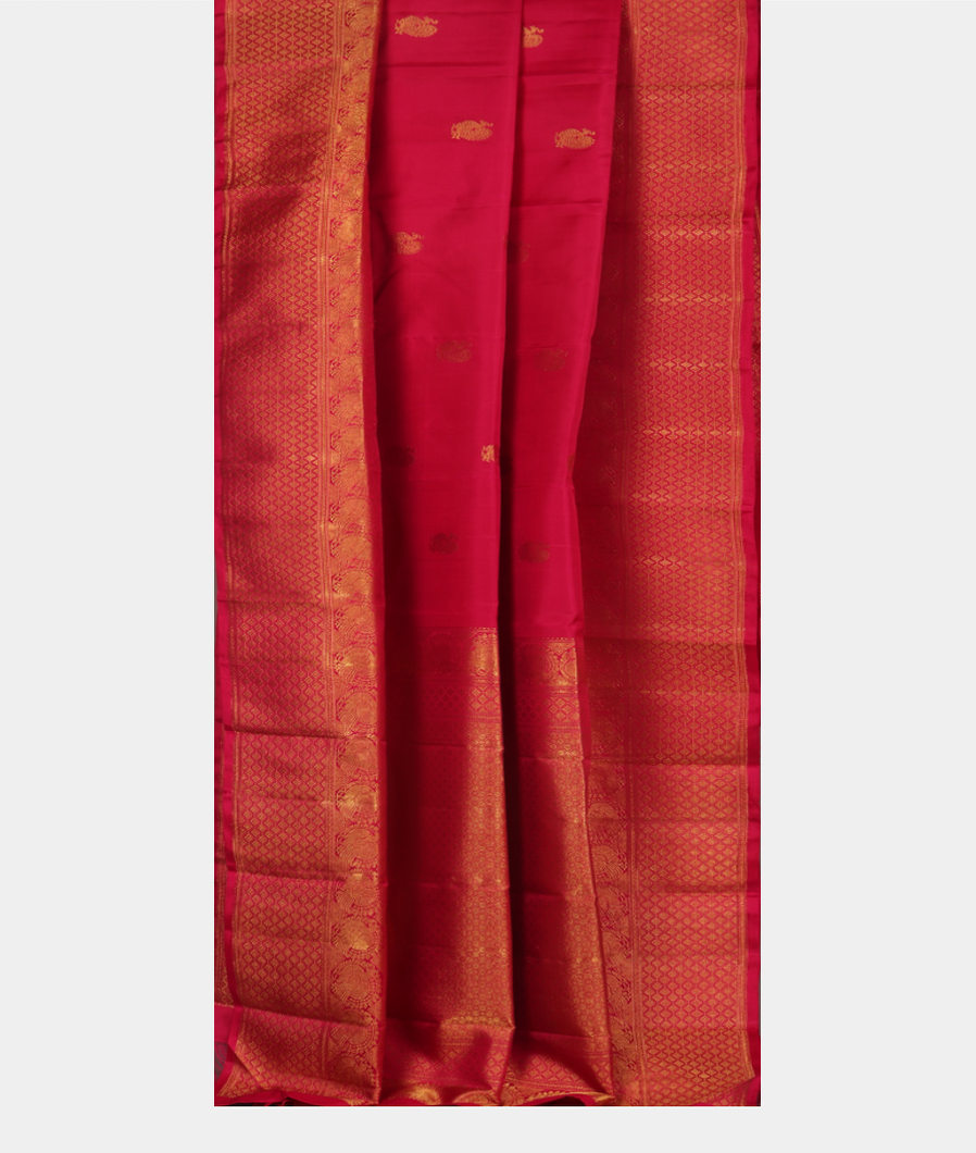 Magenta Handwoven Kanjivaram Silk Saree T3507242