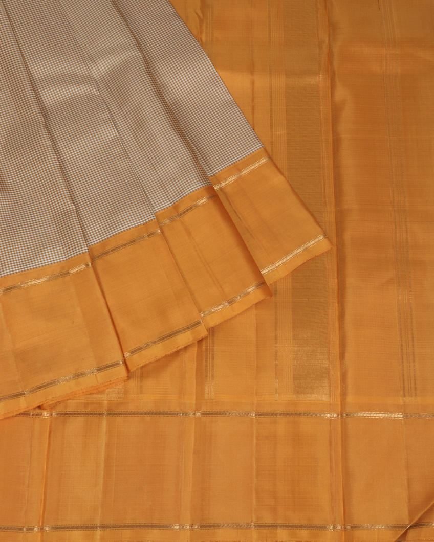 Cream And Beige Handwoven Kanjivaram Silk Saree T3426212