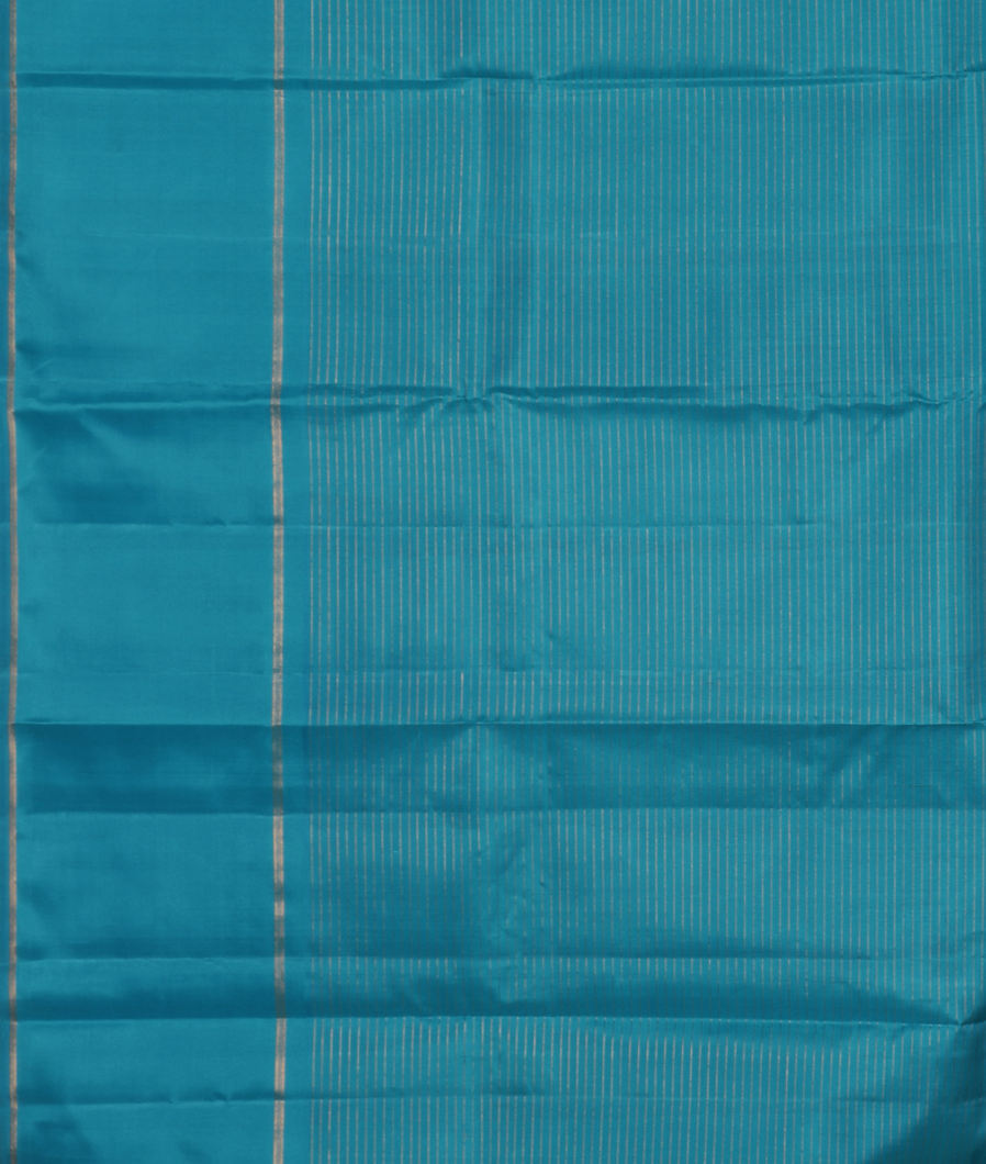 Green Handwoven Kanjivaram Silk Saree T3381903