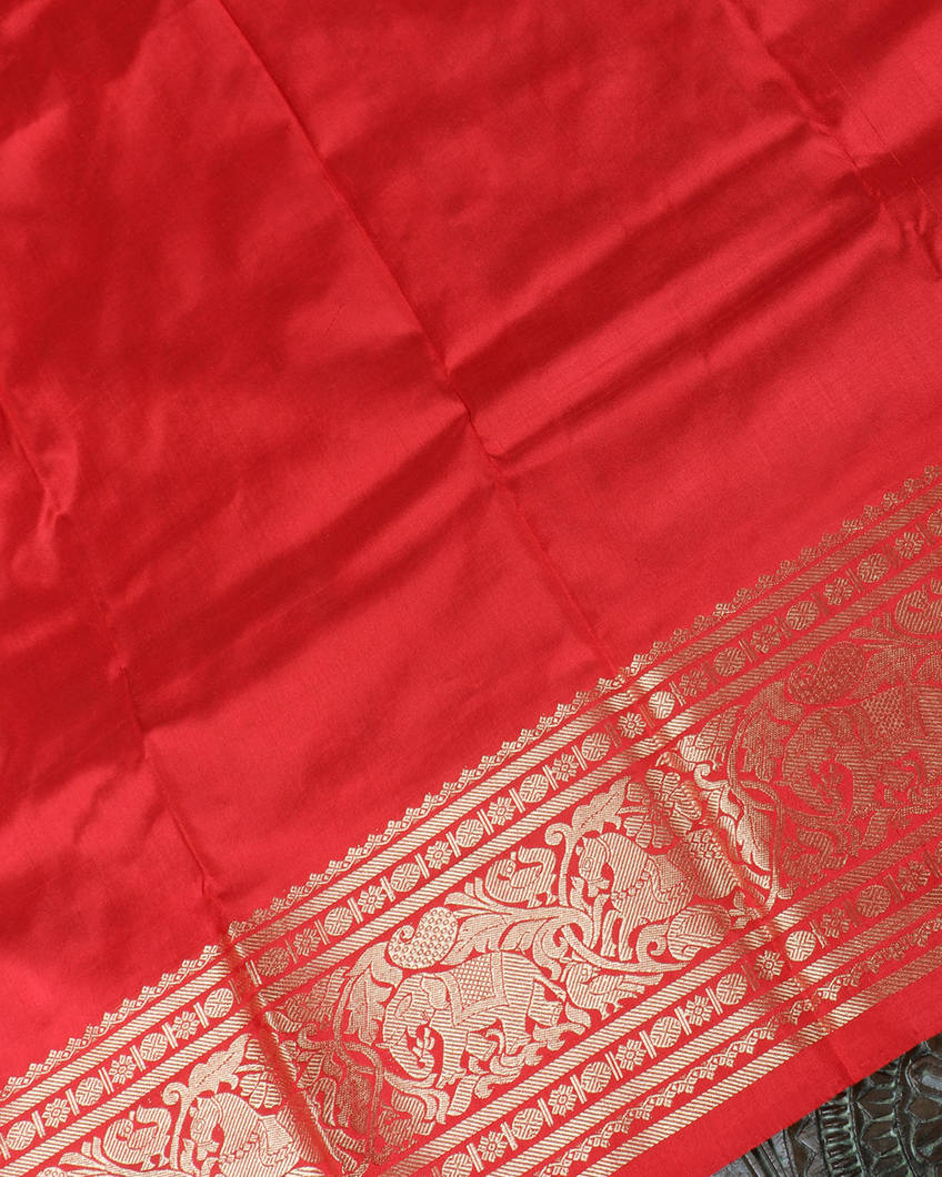 Green Ikat Silk Saree T3572063