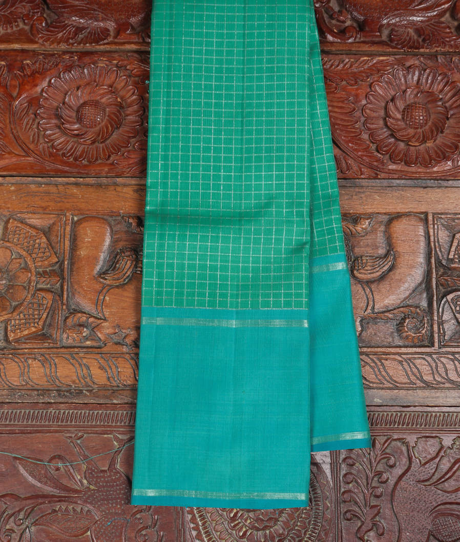 Green Handwoven Kanjivaram Silk Saree T338095-image