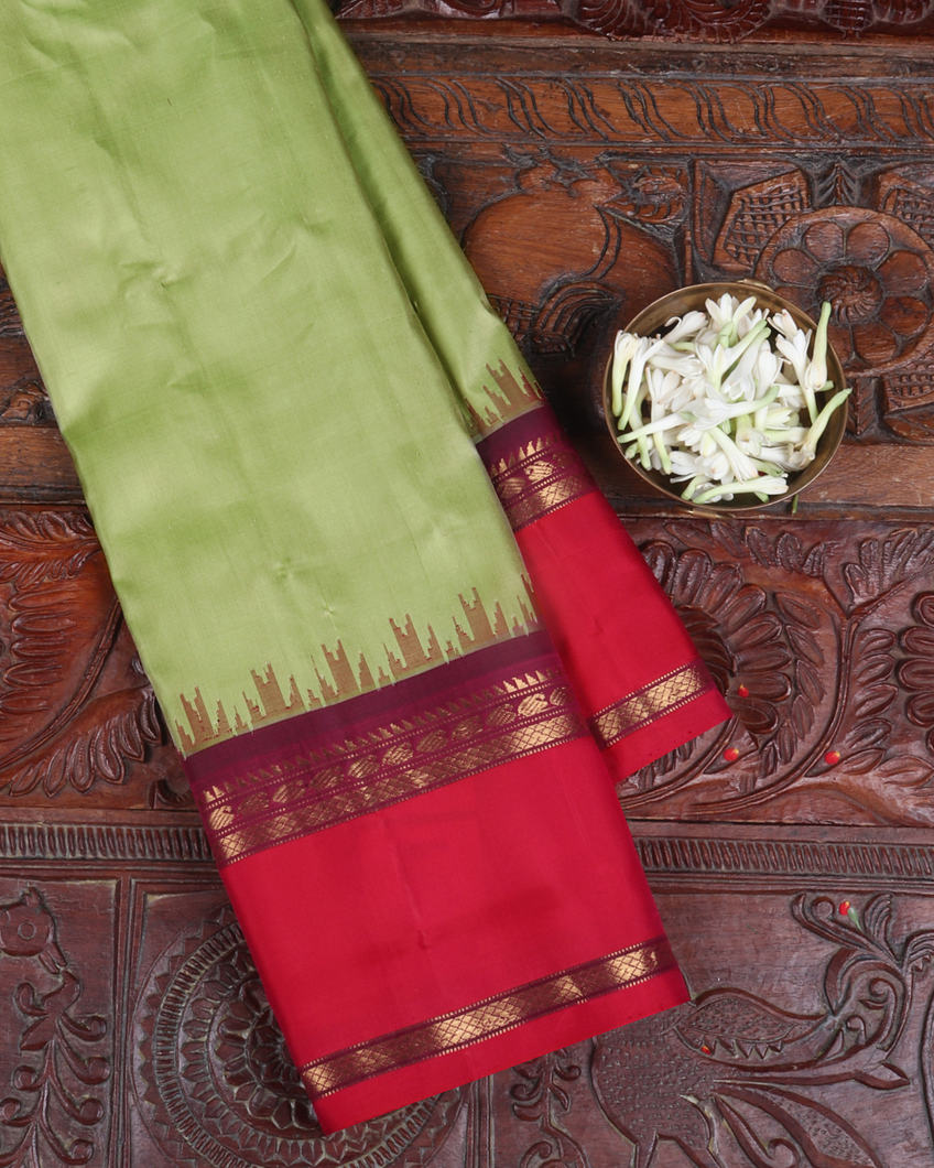 Gadwal Silk Sarees Pure Handloom Price ₹ 13,500/- Available Online  www.jyothisareemandir.com Or book on WhatsApp 9951305551… | Instagram