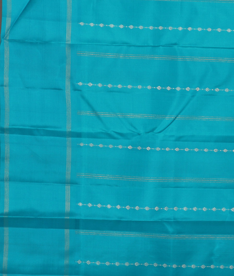 Green Handwoven Kanjivaram Silk Saree T3475833