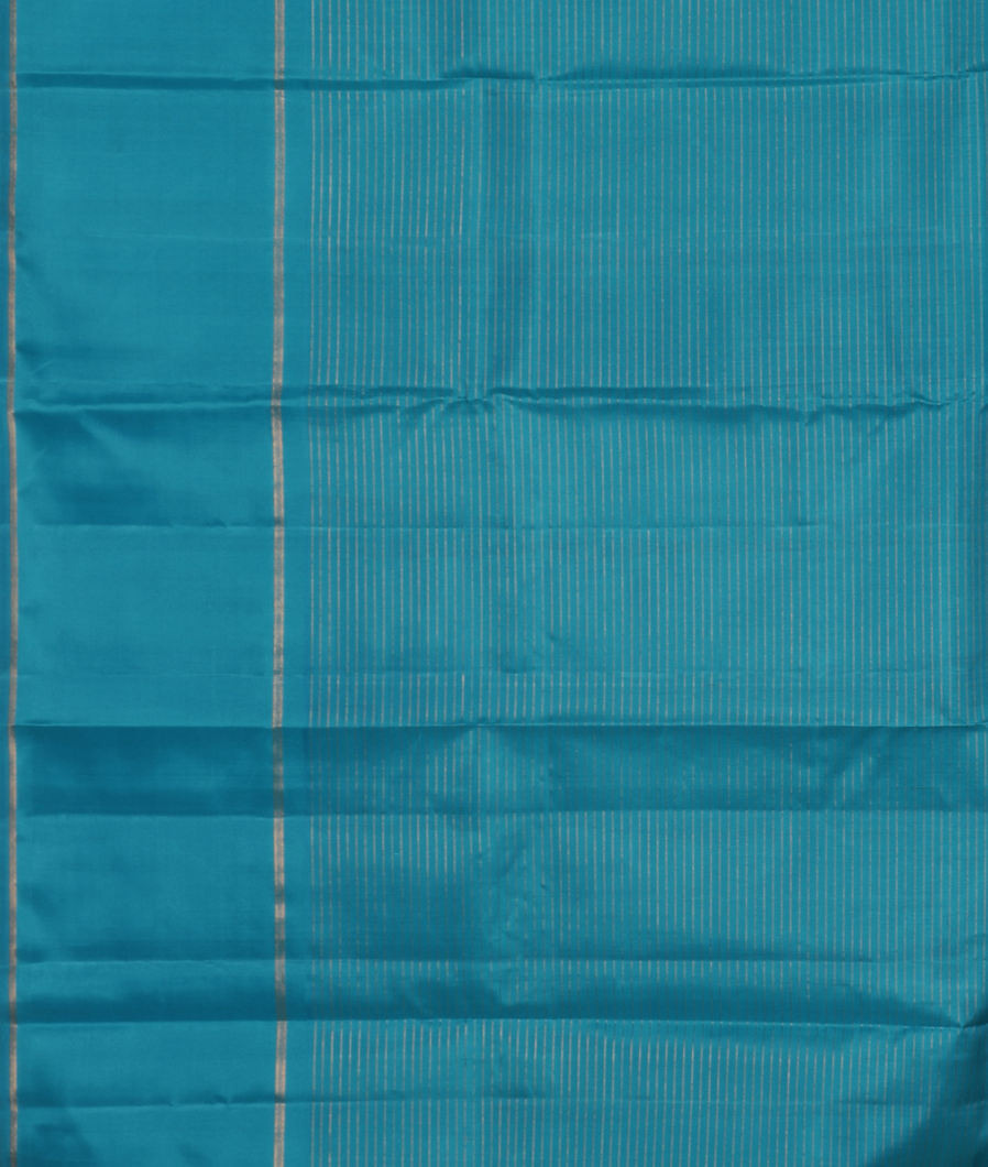 Green Handwoven Kanjivaram Silk Saree T3608853