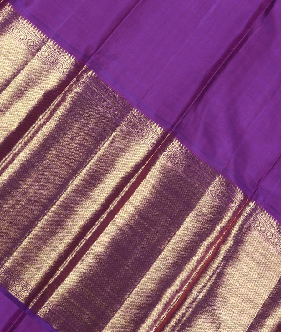 Green Handwoven Kanjivaram Silk Pavadai T3502202