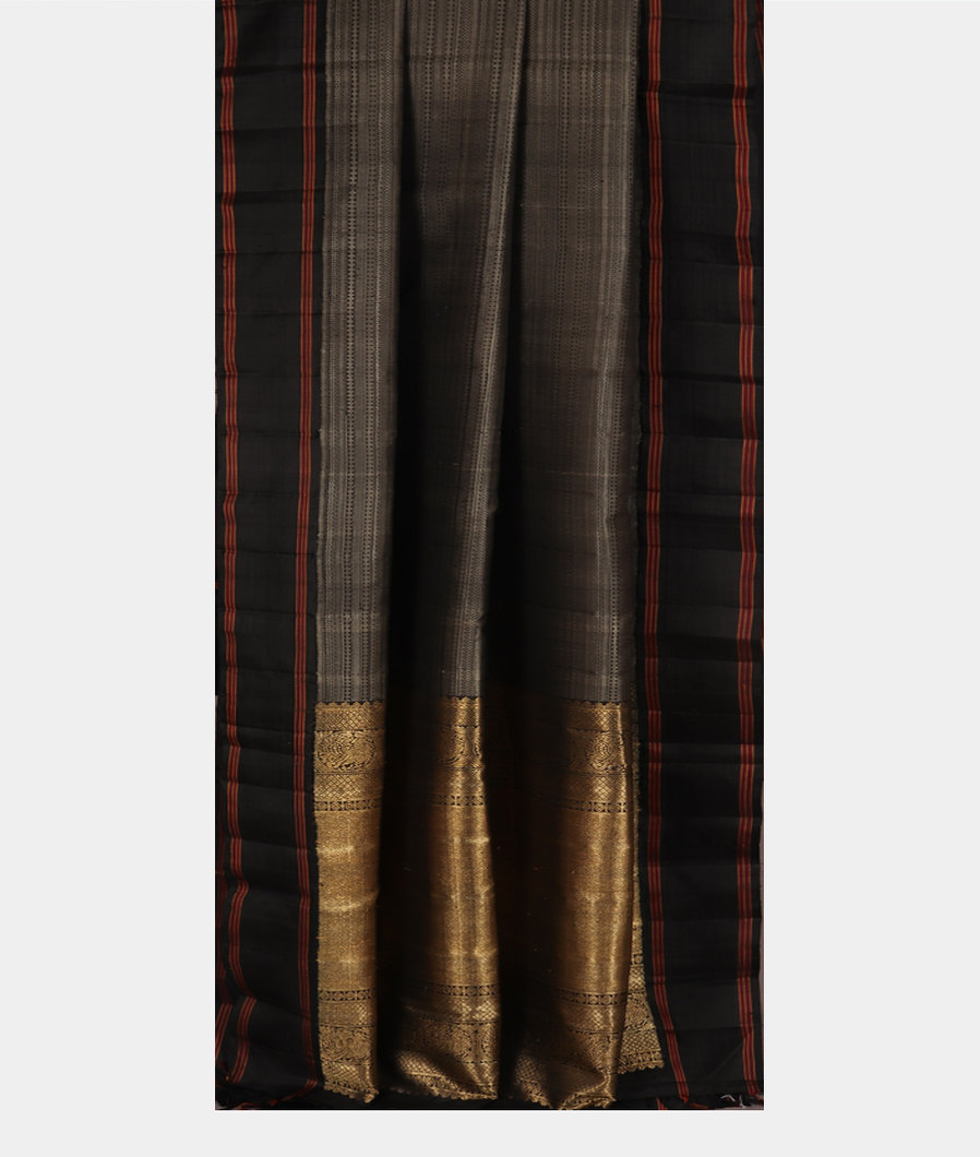 Black and Grey Handwoven Kanjivaram Silk Saree T3504472