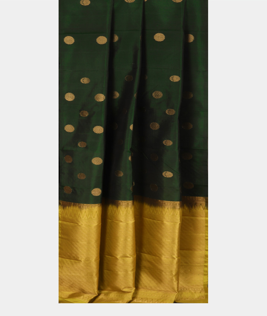Bottle Green Handwoven Kanjivaram Silk Saree T3601382