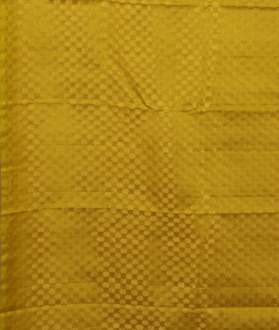 Bottle Green Handwoven Kanjivaram Silk Saree T3601383