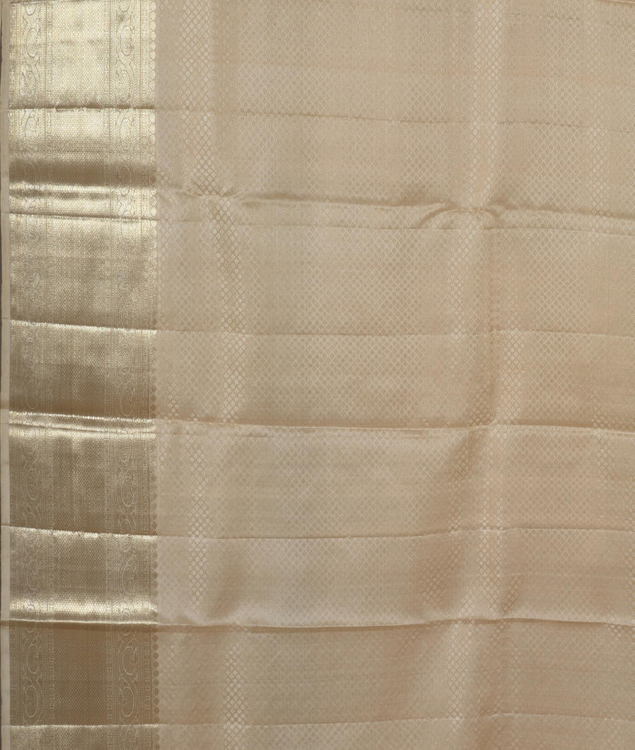 Cream Handwoven Kanjivaram Silk Saree T3052933