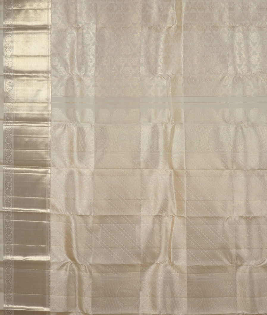 Off - White Handwoven Kanjivaram Silk Saree T3043404