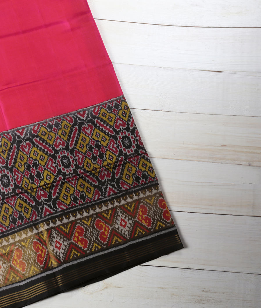 Magenta Patola Silk Saree T213335-image