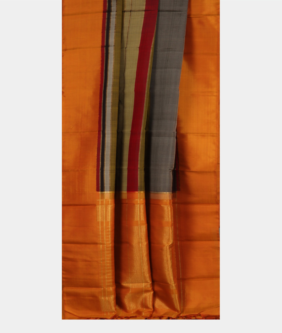 Multicolour Handwoven Kanjivaram Silk Saree T3480582